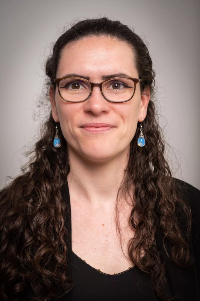 Avocat divorce Rouen — Maître Durand, avocate en droit de la famille, portrait professionnel